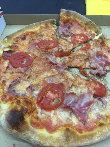 Comentarii opinii despre Capri Pizzéria