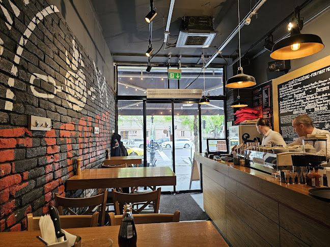 Budapest, Bajcsy-Zsilinszky út 15/b, 1065