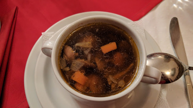 Opinii despre Dombi és Fiai în Tényő - Vendéglátás