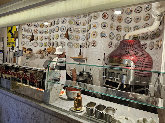 Comentarii opinii despre Akademia Italia Budapest