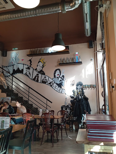 Kupak Bar & Bistro - Budapest