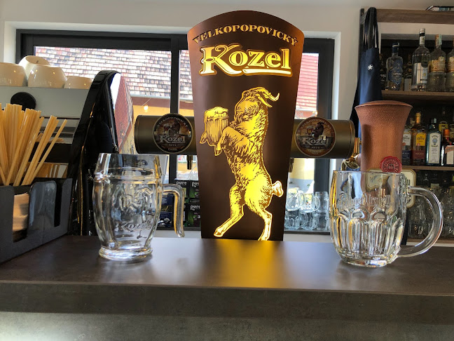 Esztergom, Vörösmarty u., 2500