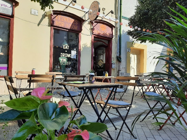 Lima Pub and Hostel - Vendéglátás