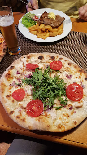 Comentarii opinii despre Kes Pub - Étterem Bük