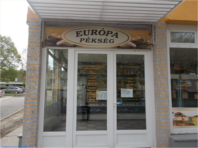 Europa Pékség