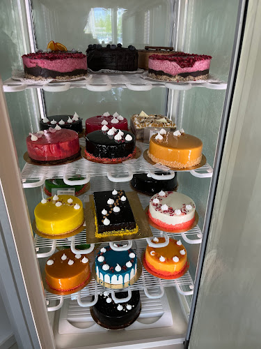 Opinii despre Anda Cukrászda és Kávézó în Kistarcsa - Vendéglátás