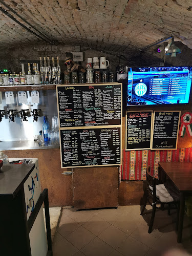 Keleti Waiting Room - Vendéglátás