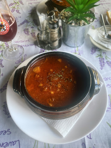 Comentarii opinii despre Véndiófa Grill Bisztró