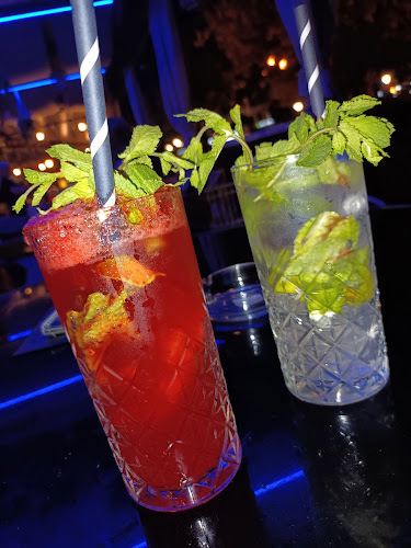 Like Cafe - Vendéglátás