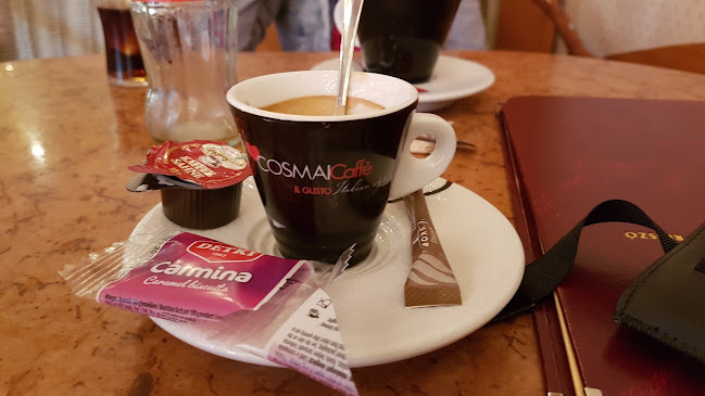 Opinii despre Delikát kávézó és cukrászda în Kecskemét - Vendéglátás