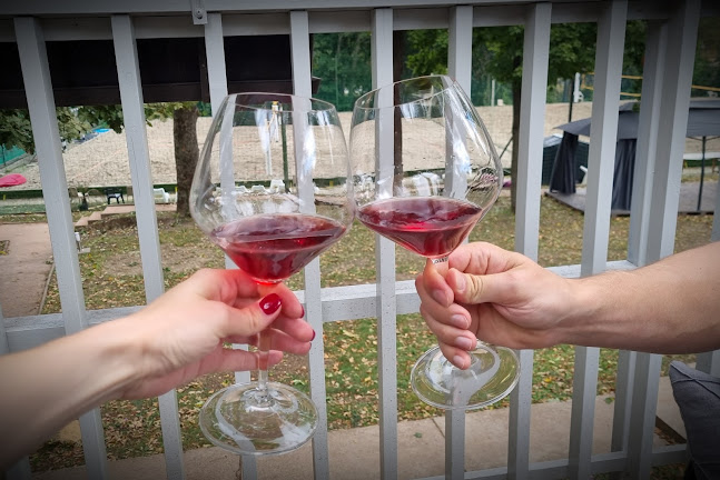 Opinii despre Freyja - the croissant story (Buda) în Budapest - Vendéglátás