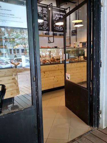 Comentarii opinii despre Bake My Day Pékség - Újbuda