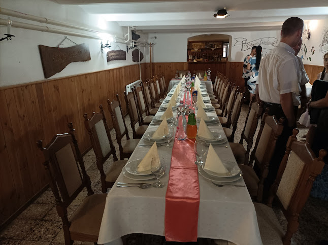 Tölgyes Csárda - Vendéglátás