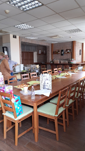 Opinii despre Fal-Oda Gyorsétterem în Paks - Vendéglátás