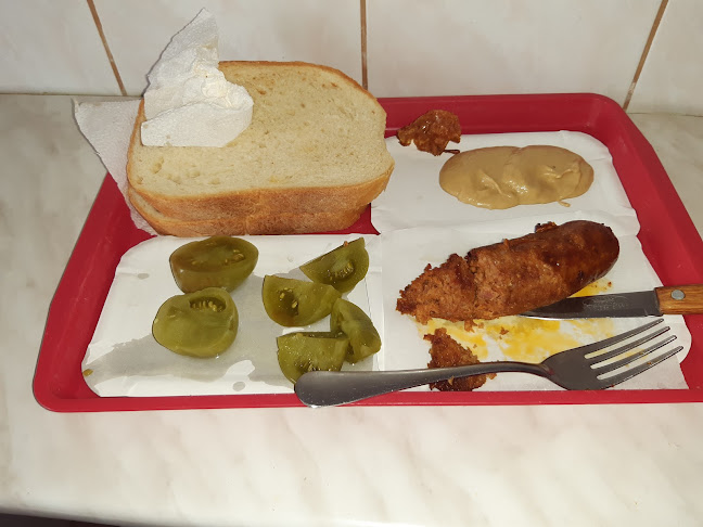 Opinii despre Pecsenyesütő în Kalocsa - Vendéglátás