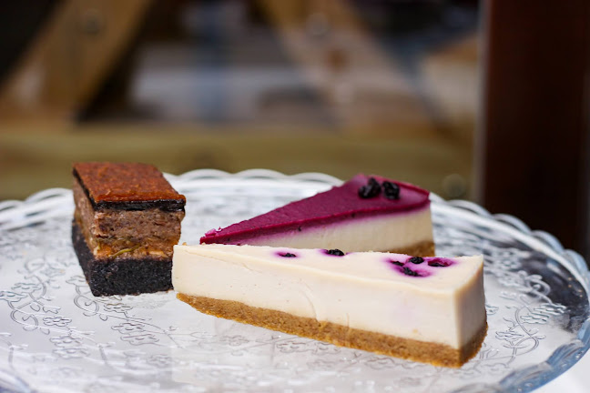 Grinder Fitness & Coffee Shop - Budapest