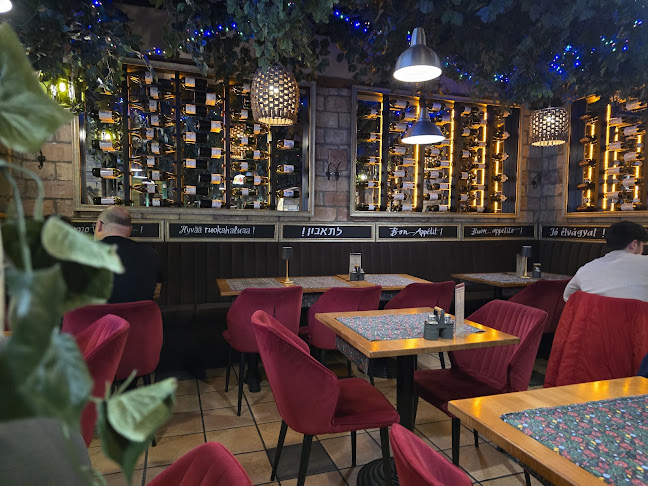 Budapest, Bajcsy-Zsilinszky út 15, 1065