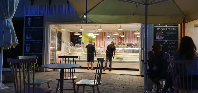 Sissi Fagyizó Veresegyház - Vendéglátás