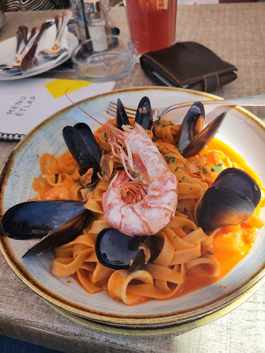 Trattoria Amici - Vendéglátás