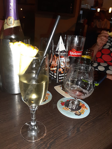 Opinii despre Mediterrán Cafe în Baja - Vendéglátás