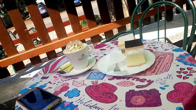 Zsitvai Cukrászda - Vendéglátás