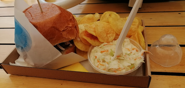 Rév Büfé - Vendéglátás