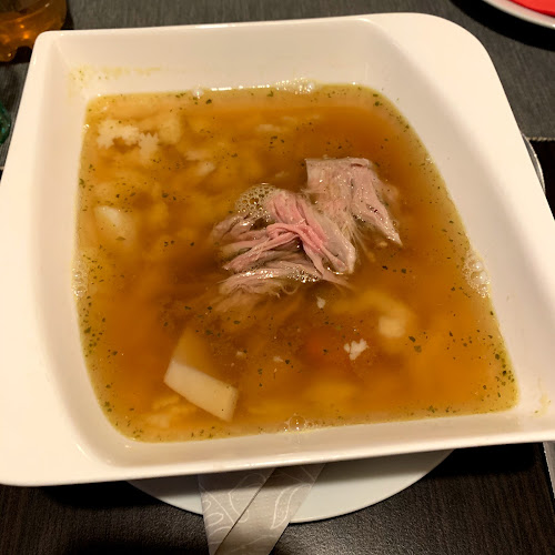 Comentarii opinii despre Bor & Bazsalikom Pizzéria, Étterem