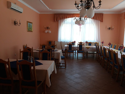 Borostyán Étterem Forráskút