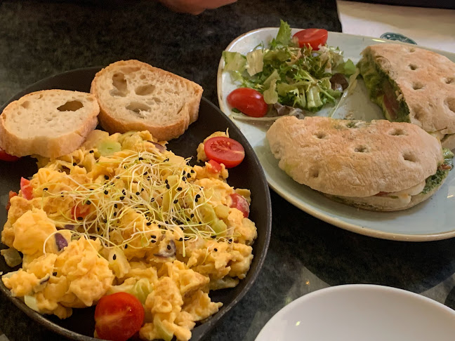 Budapest, Váci u 5, 1052