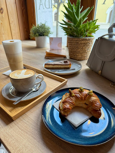 Opinii despre Frida Kávéház în Debrecen - Vendéglátás