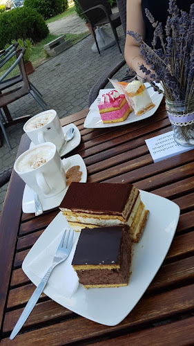 Comentarii opinii despre Éden Cukrászda