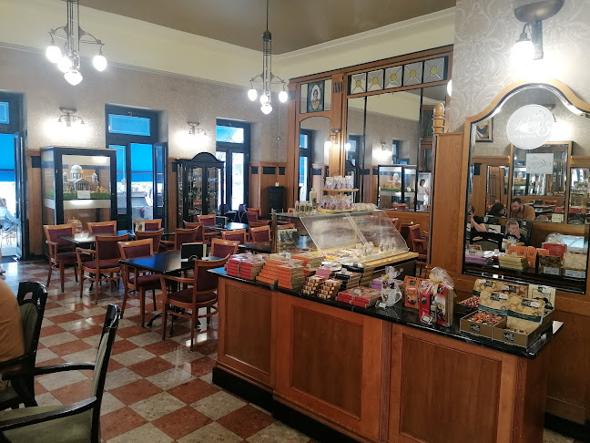 Központi Kávéház Szamos Cukrászda - Vendéglátás