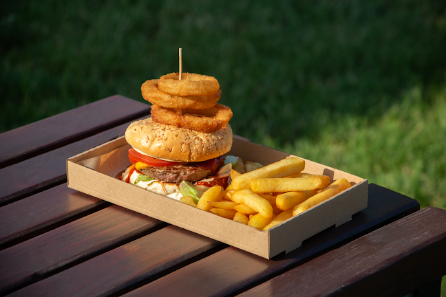 Hegyeshalom, Pozsonyi utca, Stettni-tó, 9222