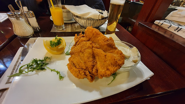 Budapest, Nagymező u. 26, 1065