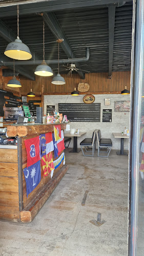 Opinii despre Déli Part BBQ în Siófok - Vendéglátás