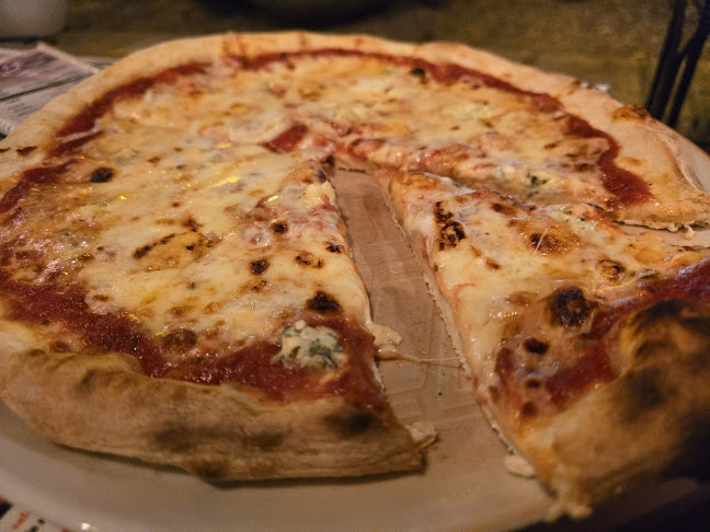 Opinii despre Azték Kávézó în Hajdúszoboszló - Vendéglátás