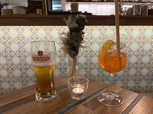 Mazel Tov - Vendéglátás