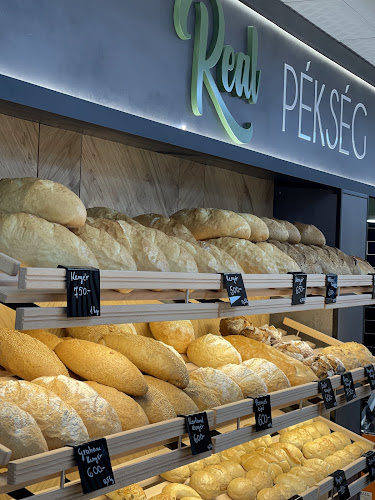 Opinii despre Diamant pékség în Budapest - Vendéglátás