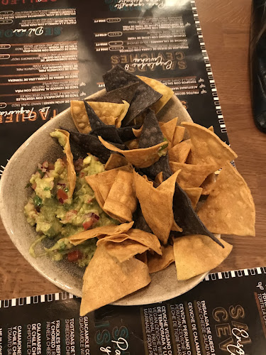 Comentarii opinii despre La Movida Bar & Restaurant