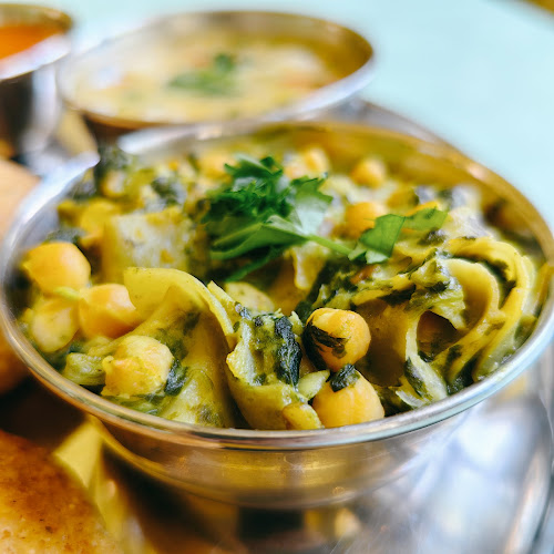 Budapest, Lehel u. 15-17, 1039