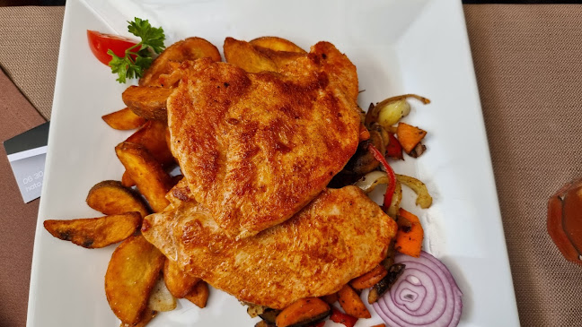 Esztergom, Batthyány Lajos u. 1, 2500