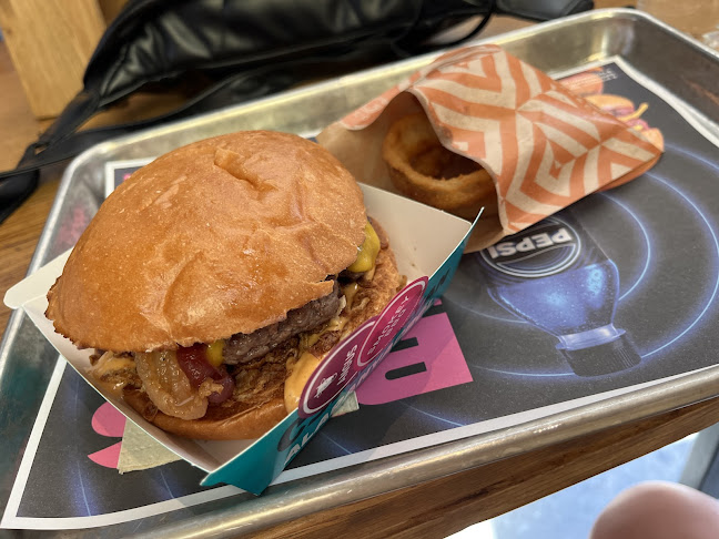 ZING BURGER & Co. | Garázs