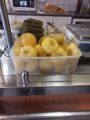 Comentarii opinii despre Büfé-falatozó