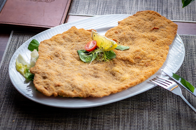 Opinii despre Yellow Pub étterem în Gödöllő - Vendéglátás