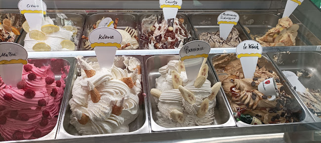 Comentarii opinii despre Bundiner Cukrászda