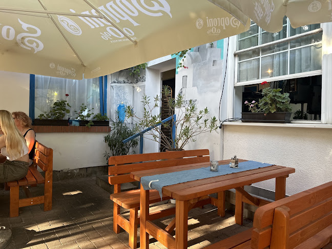 Pyrgos Taverna - Vendéglátás