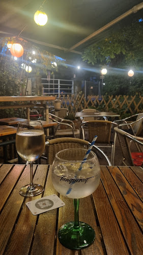 Comentarii opinii despre Pikk Dáma Söröző