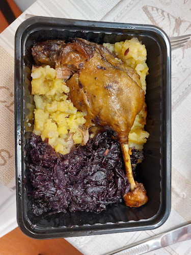 Comentarii opinii despre Fal-Oda Gyorsétterem