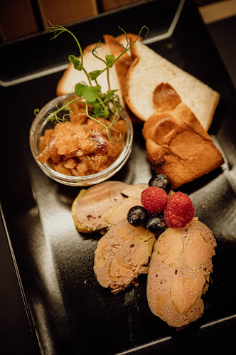 Pannonhalmi Borterasz és Borbár - Vendéglátás