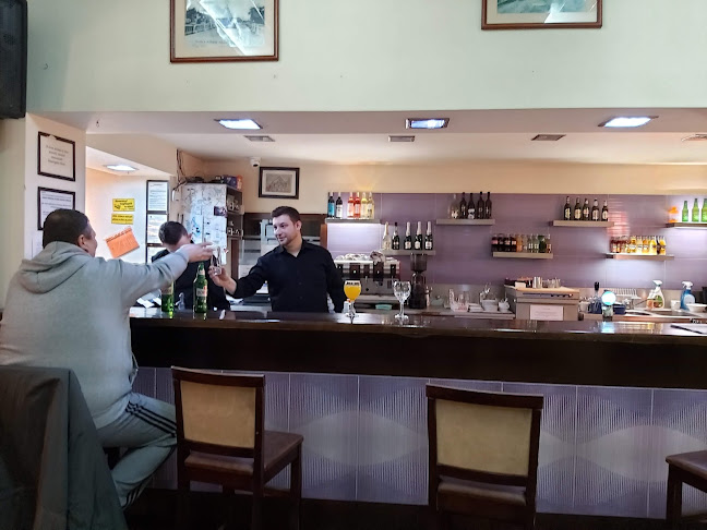 Holler etterem - Vendéglátás